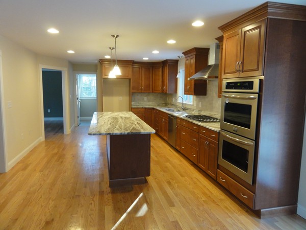 195 South Road Bedford, MA 01730 - Photo 5 of 28 Gallery Image 5