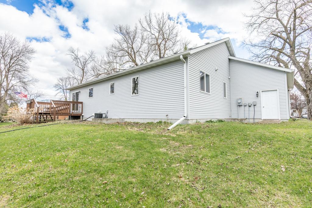 180 Falcon Street Audubon, MN 56511 - Photo 7 of 57