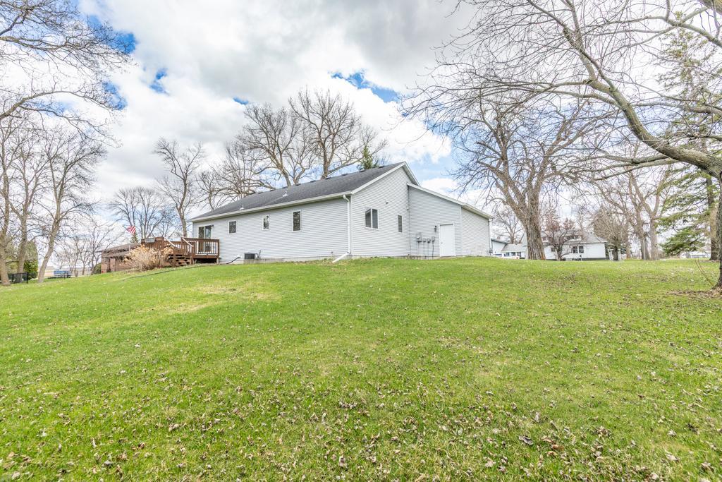 180 Falcon Street Audubon, MN 56511 - Photo 9 of 57