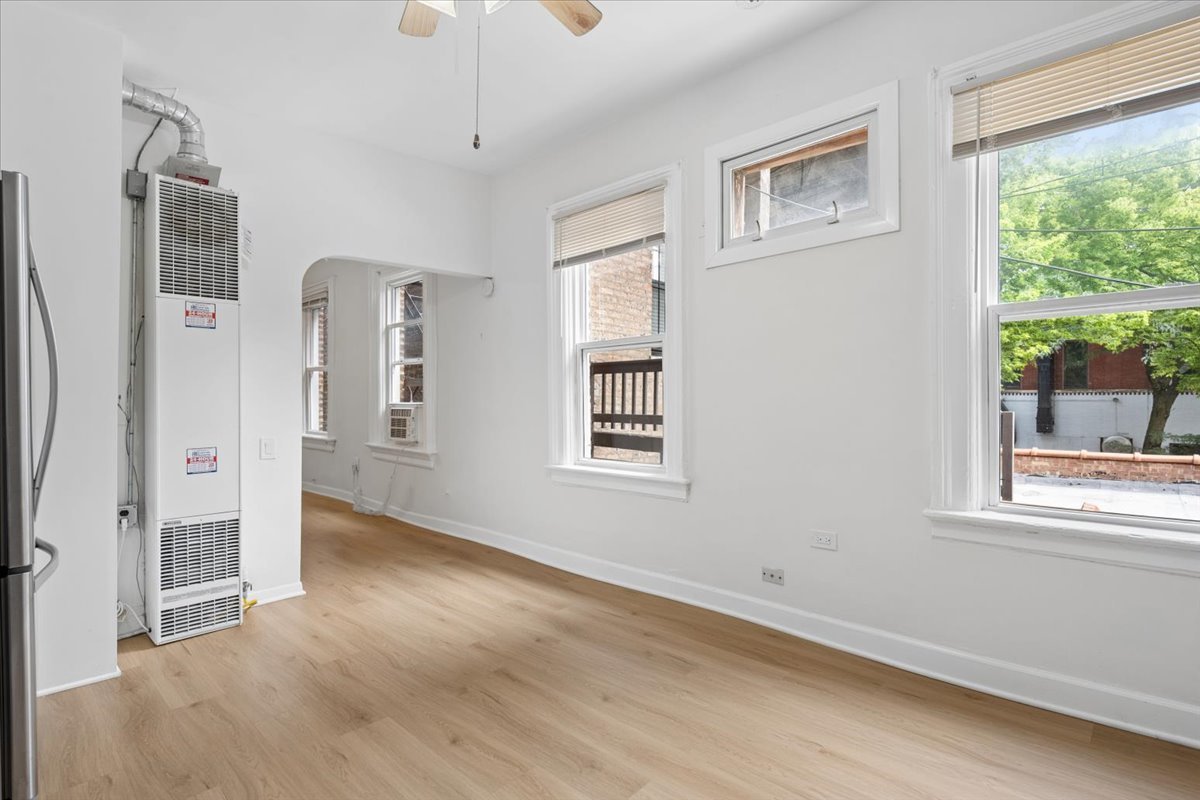 1131 West Taylor Street, Unit 2R Chicago, IL 60607 - Photo 6 of 13