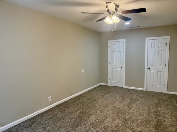 $1,500 | 6743 Crestmont Street, Houston, TX 77033