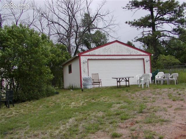 4829 Stanton Road Colorado Springs, CO 80918 - Photo 4 of 19 Gallery Image 4