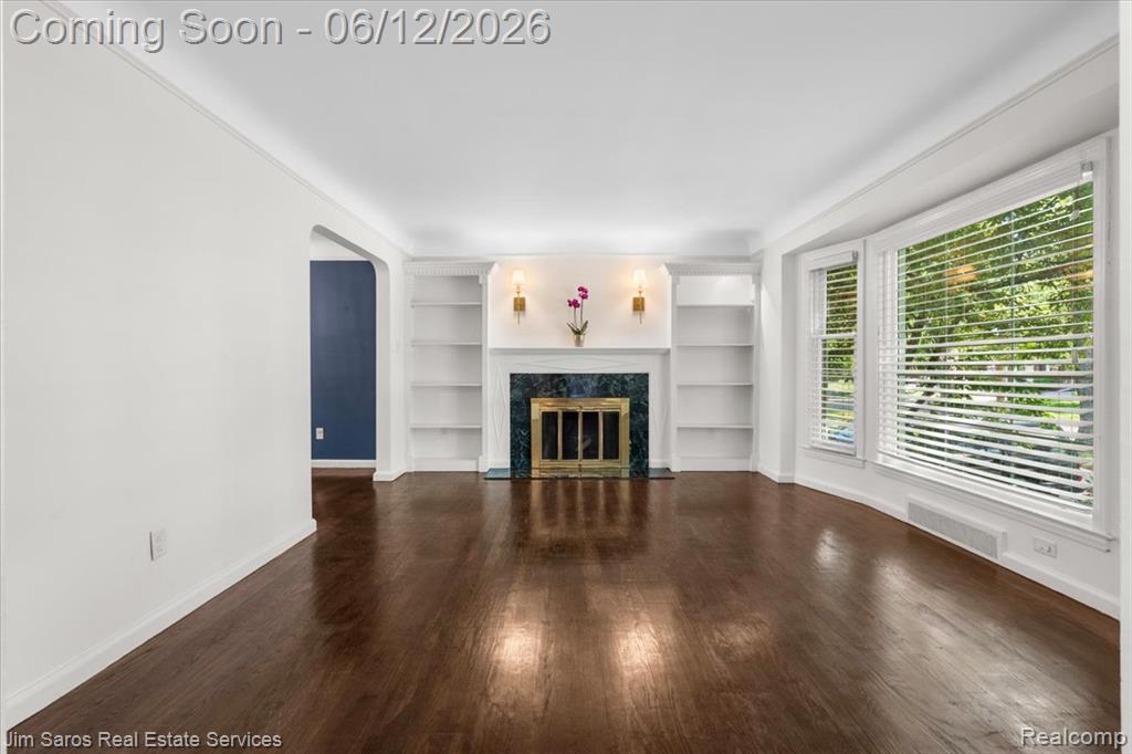 451 Moran Road Grosse Pointe, MI 48236 - Photo 13 of 30