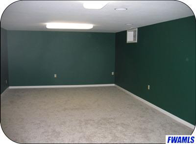 8930 Spring View Drive Fort Wayne, IN 46804 - Photo 8 of 9
