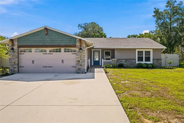 $349,900 | 21 Oak Court, Eustis, FL 32726