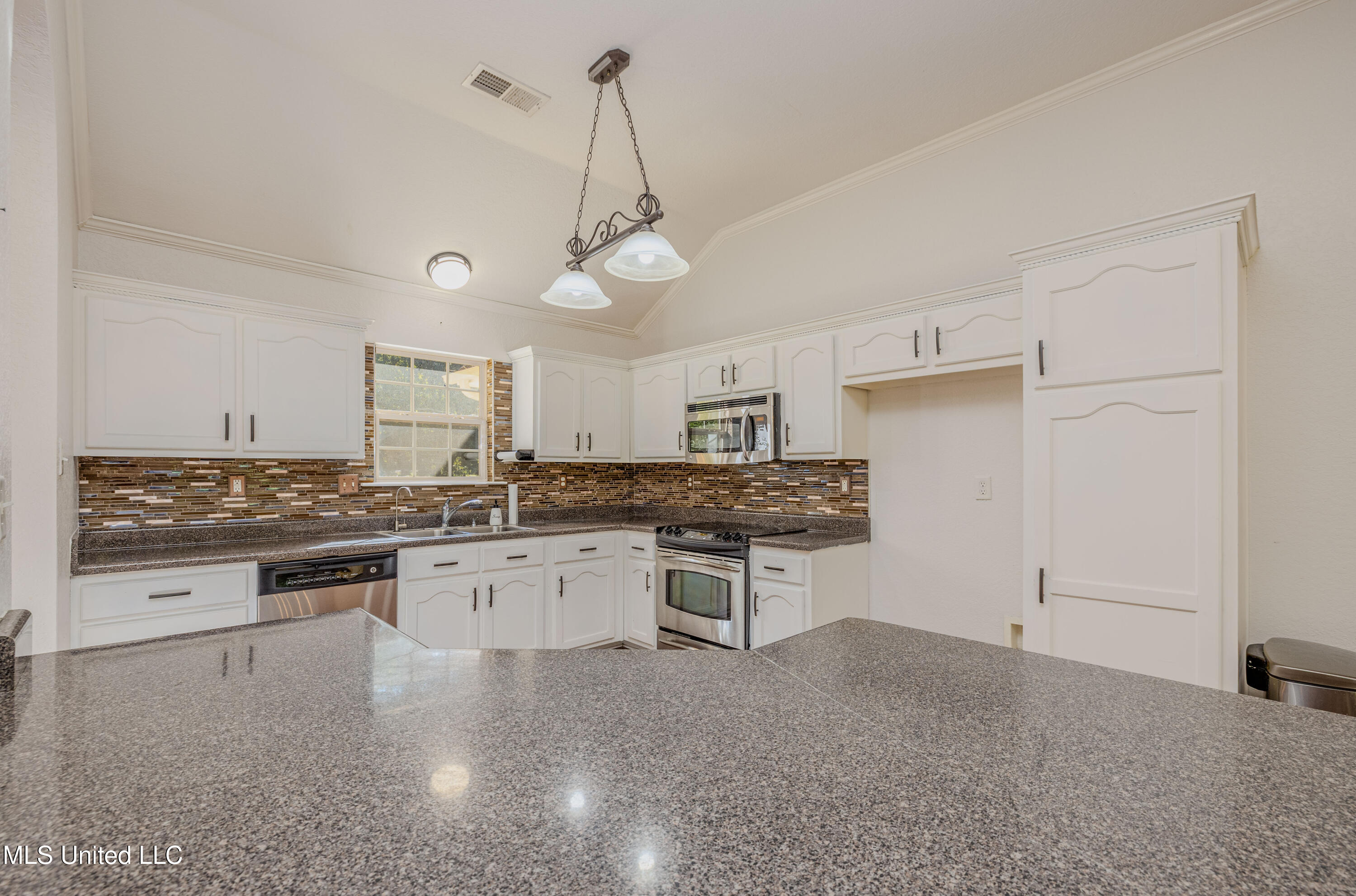 3399 Dean Cove North Nesbit, MS 38651 - Photo 12 of 37 Dean Cove-27