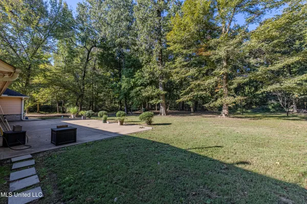 $395,000 | 3399 Dean Cove North, Nesbit, MS 38651