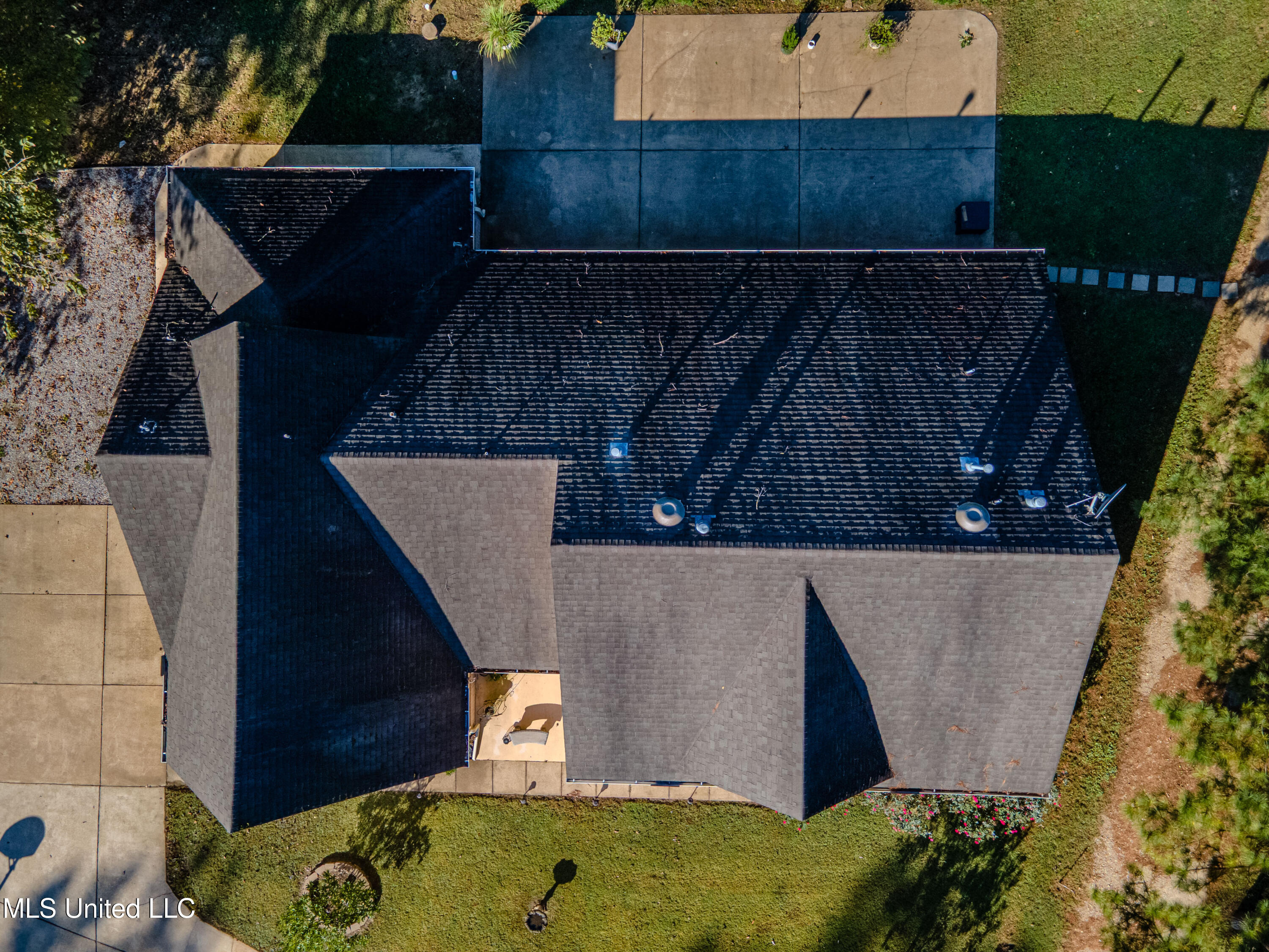 3399 Dean Cove North Nesbit, MS 38651 - Photo 28 of 37 Dean Cove-8