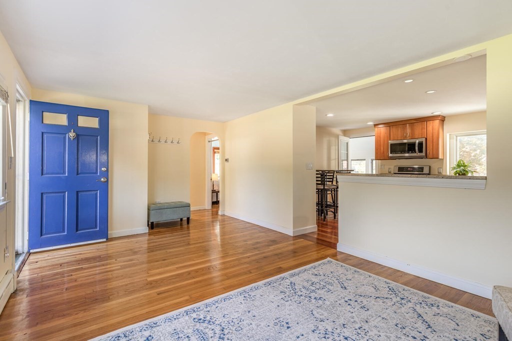5 Flanders Road Westborough, MA 01581 - Photo 14 of 29 Gallery Image 14