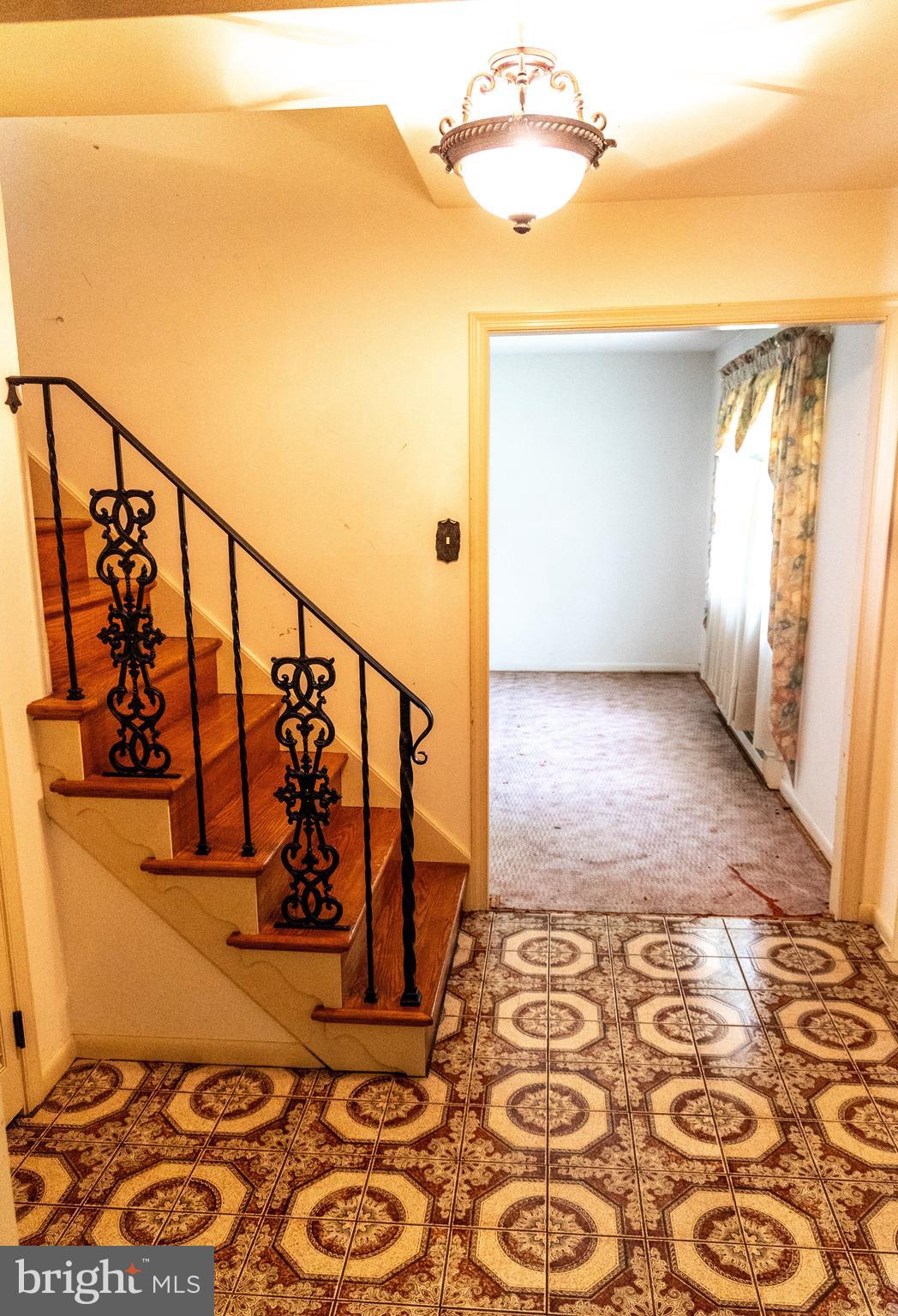 1929 Hillendale Road Chadds Ford, PA 19317 - Photo 21 of 56 a view of entryway