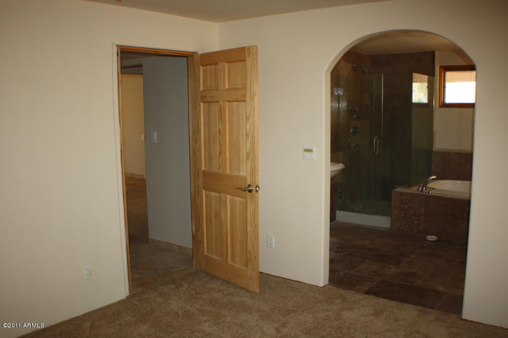 51460 West Deer Run Road Maricopa, AZ 85139 - Photo 6 of 12 Master bedroom