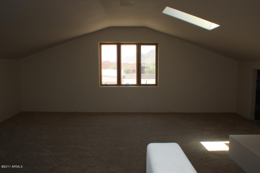51460 West Deer Run Road Maricopa, AZ 85139 - Photo 8 of 12 Loft upstairs