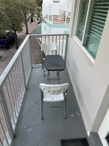 $2,000 | 334 Washington Avenue, Unit 10, Miami Beach, FL 33139