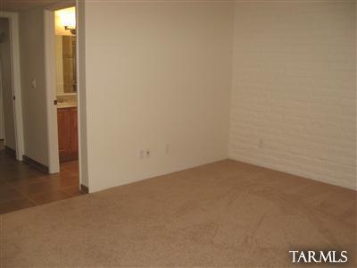 4323 East Allison Road Tucson, AZ 85712 - Photo 7 of 8