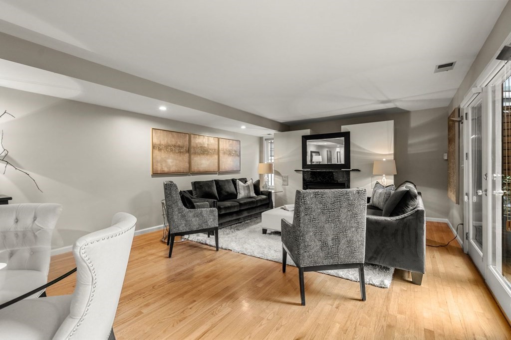 36 Edgerly Road, Unit A Boston, MA 02115 - Photo 3 of 33 Gallery Image 3