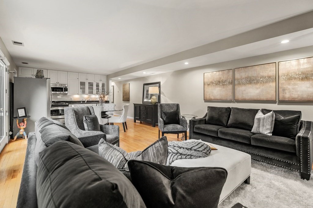 36 Edgerly Road, Unit A Boston, MA 02115 - Photo 4 of 33 Gallery Image 4