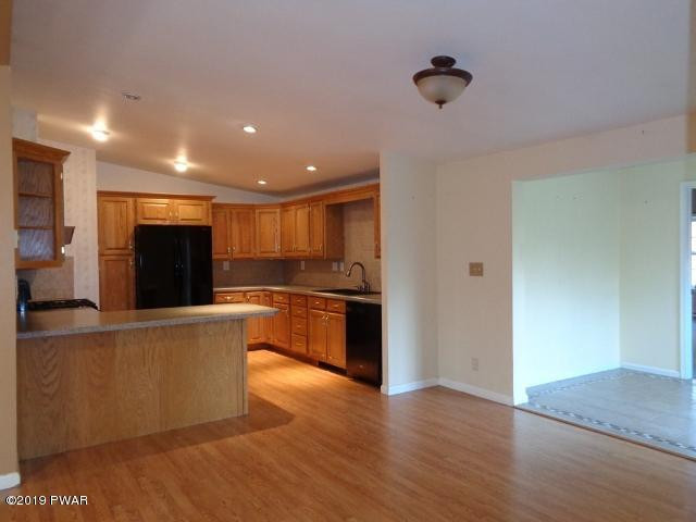 1332 Cortez Road Lake Ariel, PA 18436 - Photo 14 of 43 DINING ROOM