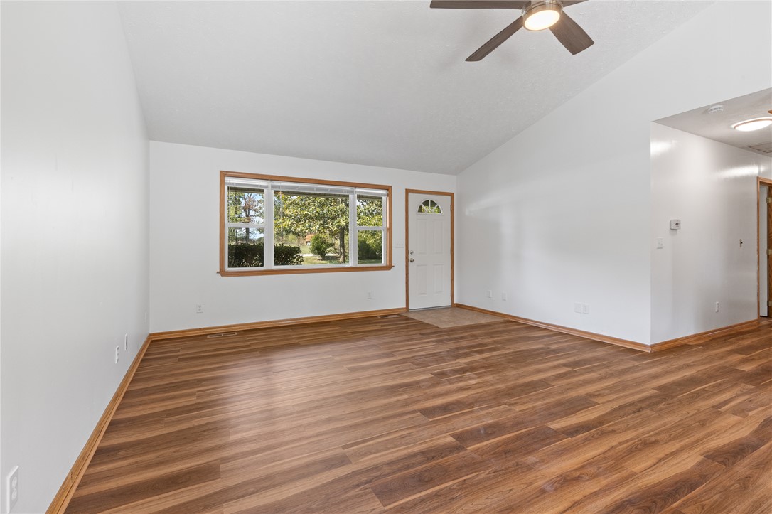 9577 Sims Road South Harrison, AR 72601 - Photo 4 of 30 Gallery Image 4