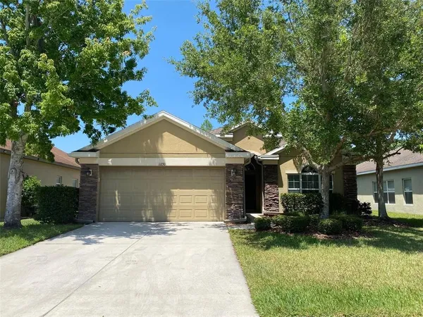 $2,600 | 11230 82nd Street East, Parrish, FL 34219