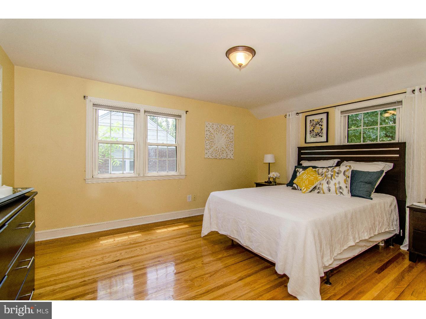 209 Pembroke Road Havertown, PA 19083 - Photo 12 of 25