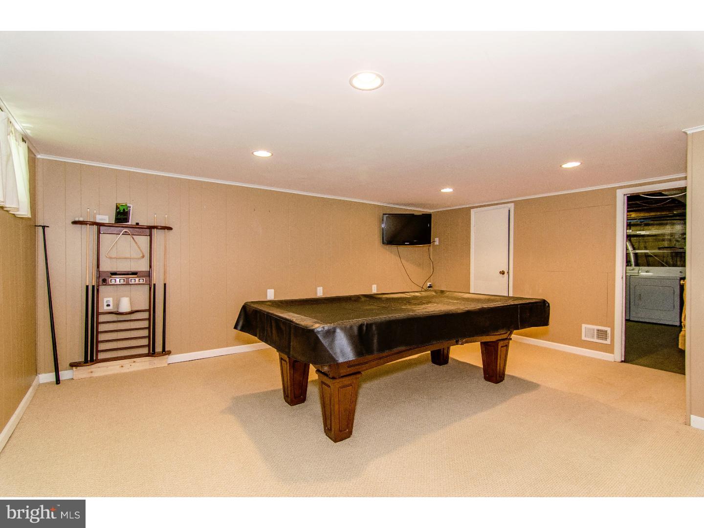209 Pembroke Road Havertown, PA 19083 - Photo 19 of 25