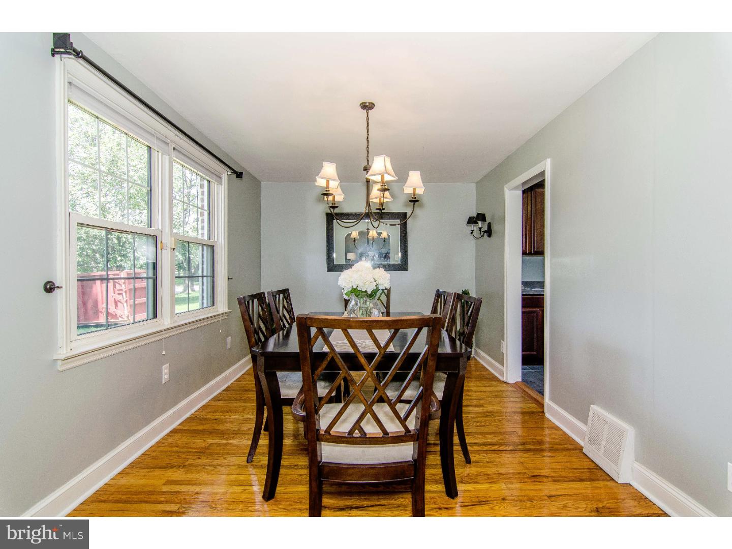 209 Pembroke Road Havertown, PA 19083 - Photo 8 of 25