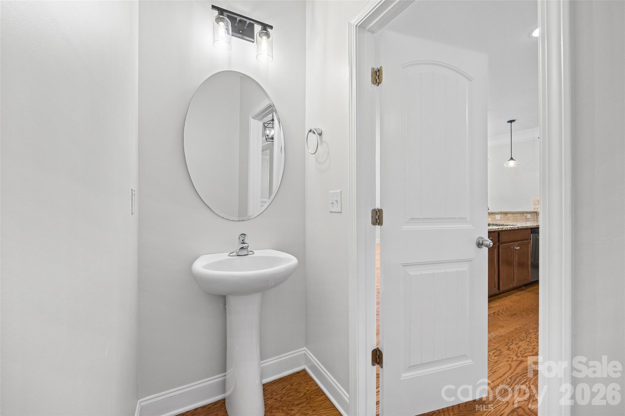 9233 Inverness Bay Road Charlotte, NC 28278 - Photo 11 of 48 Gallery Image 11