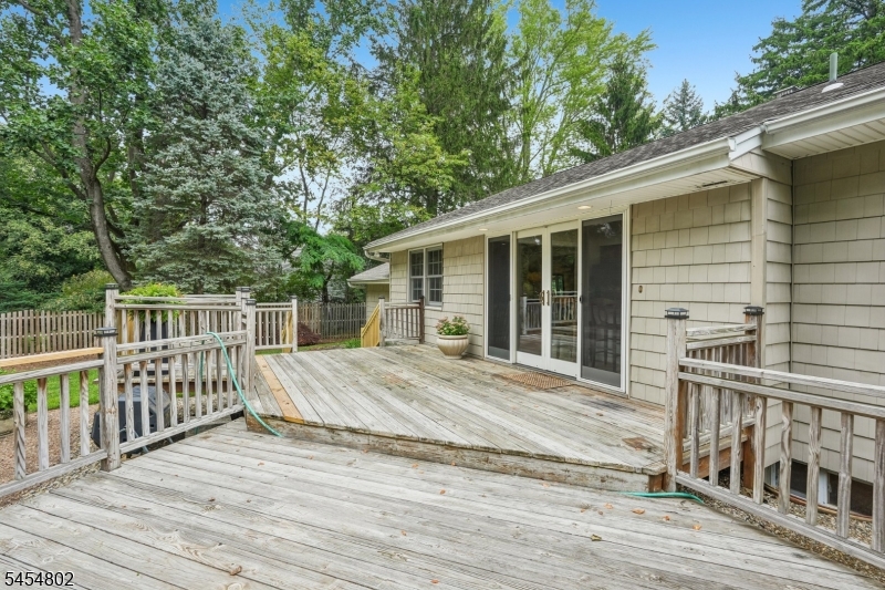 58 Beech Road Randolph, NJ 07869 - Photo 24 of 46 Gallery Image 24