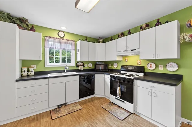 $298,500 | 103 Kasoag Lake Drive, Williamstown, NY 13302