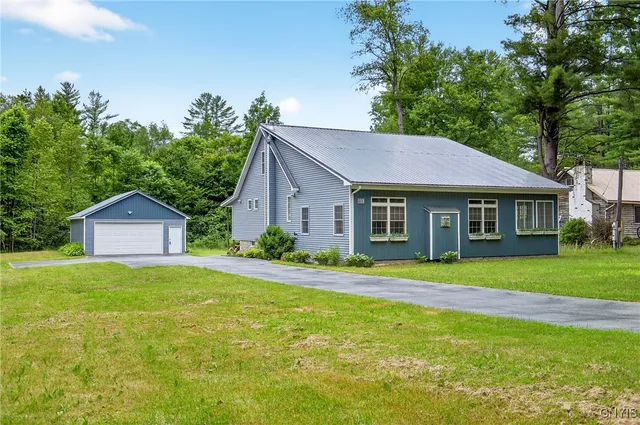 $298,500 | 103 Kasoag Lake Drive, Williamstown, NY 13302