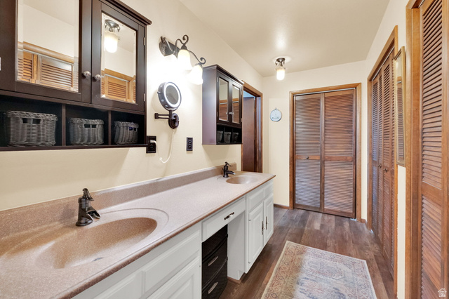 698 East 200 South Bountiful, UT 84010 - Photo 15 of 38