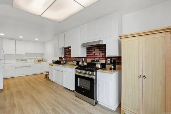 $1,100,000 | 4544 Piute Place, San Diego, CA 92117