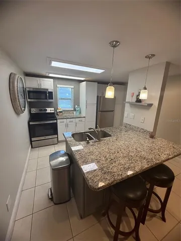 $2,200 | 12760 Indian Rocks Road, Unit 304, Largo, FL 33774