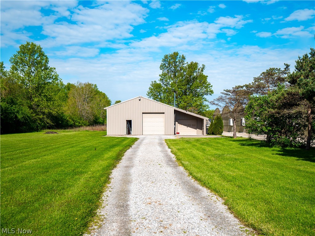 4802 Center Road Avon, OH 44011 - Photo 44 of 50