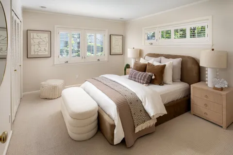 $5,995,000 | 350 August Circle, Menlo Park, CA 94025