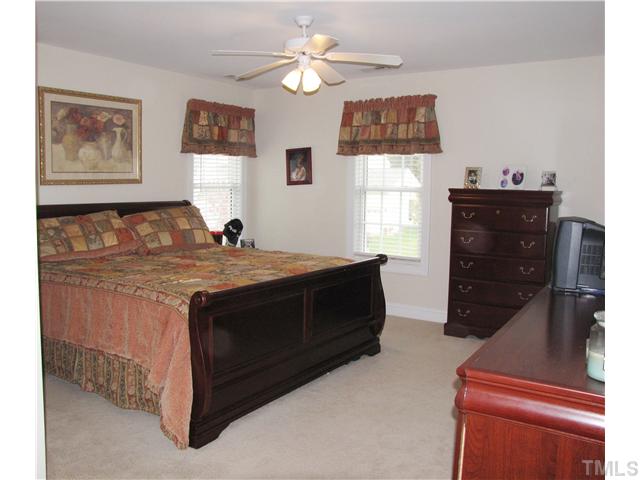 1512 Patterson Grove Road Apex, NC 27502 - Photo 12 of 25 Gallery Image 12