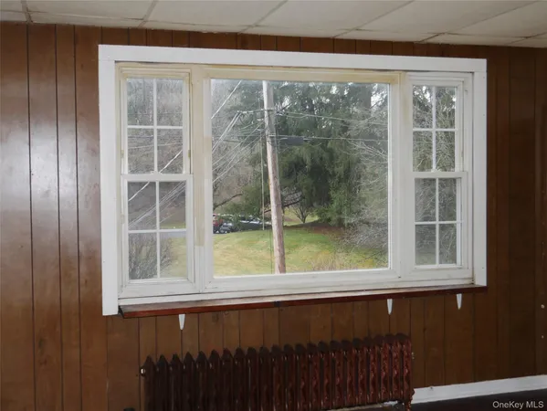 $1,850 | 19 East Main Street, Unit 4, Wappingers Falls, NY 12590