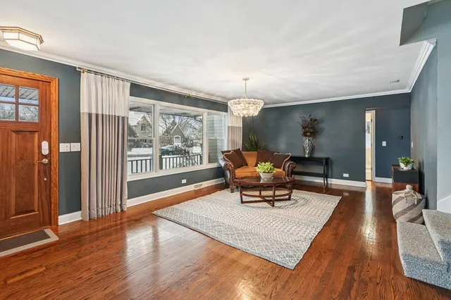 $949,000 | 131 Chicago Avenue, Downers Grove, IL 60515