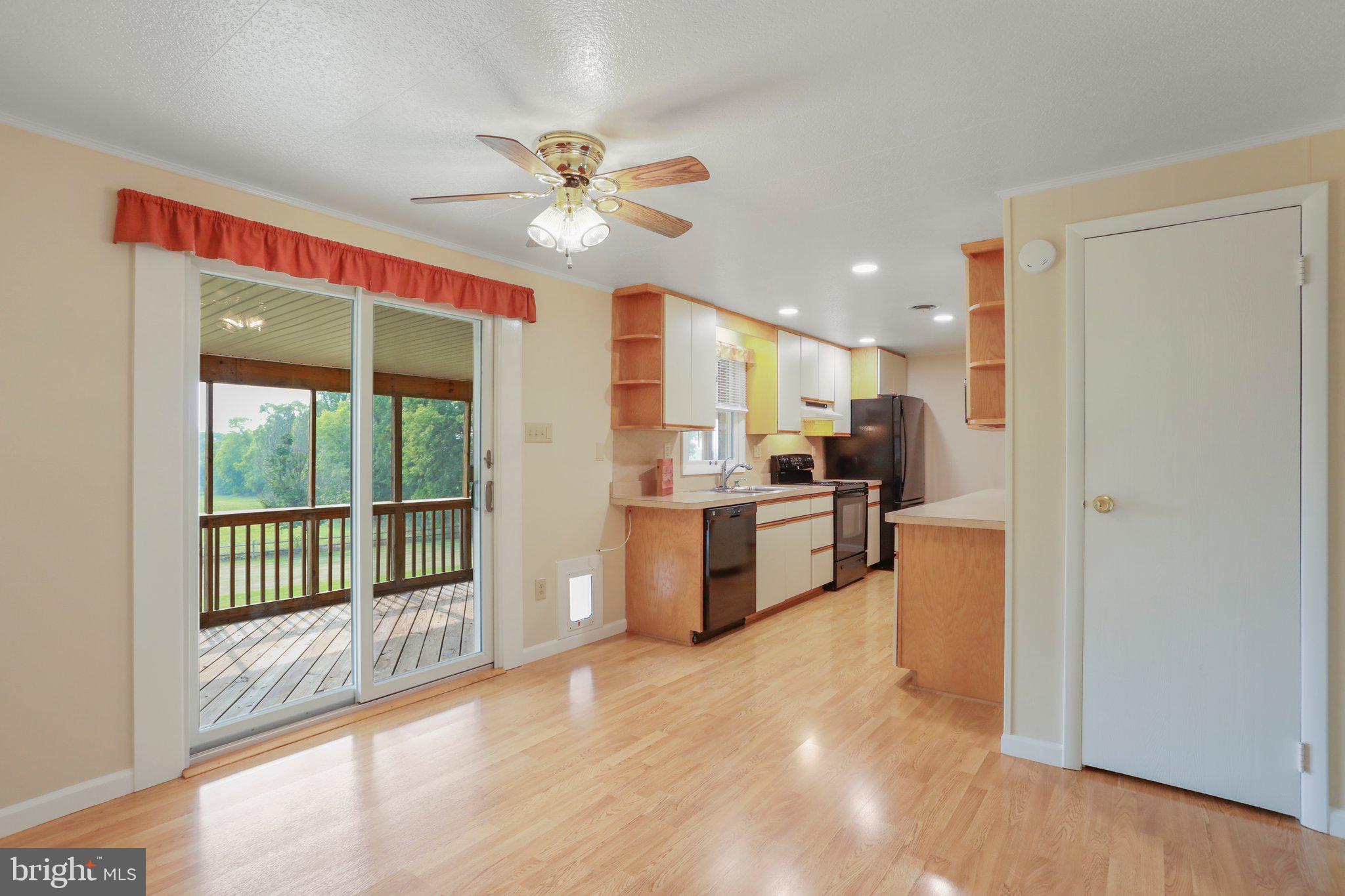13003 Spickler Road Clear Spring, MD 21722 - Photo 8 of 60