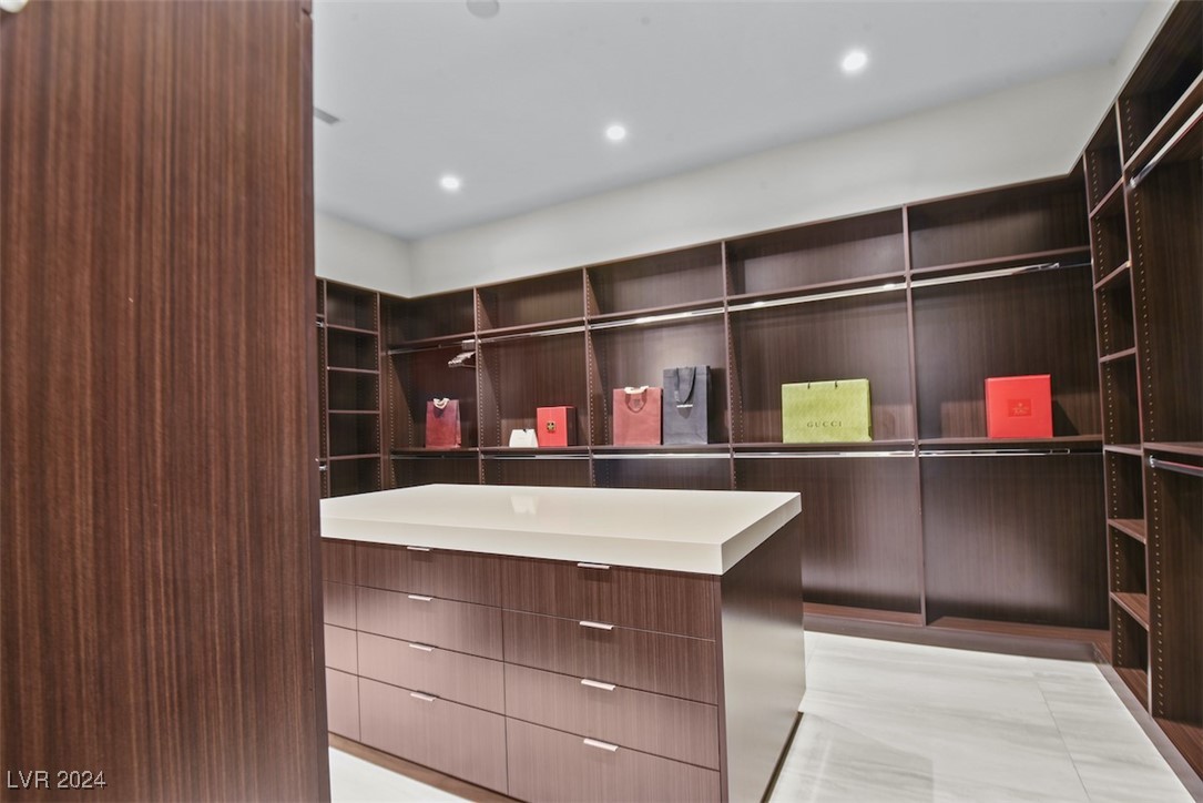 661 Ridgestone Rim Court Henderson, NV 89012 - Photo 21 of 62 Gallery Image 21