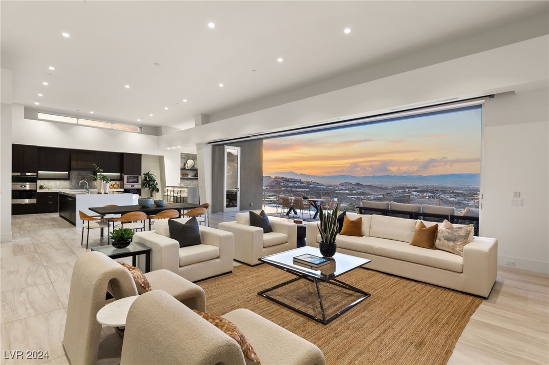 661 Ridgestone Rim Court Henderson, NV 89012 - Photo 4 of 62 Gallery Image 4