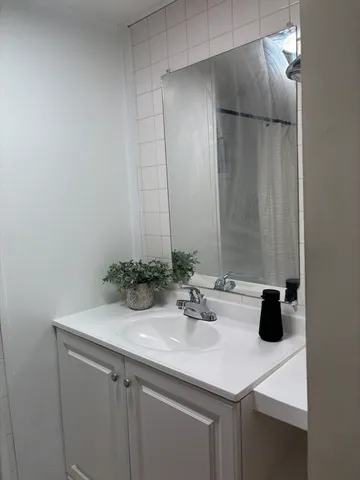 $164,900 | 633 East Washington Street, Unit 17A, North Attleboro, MA 02760