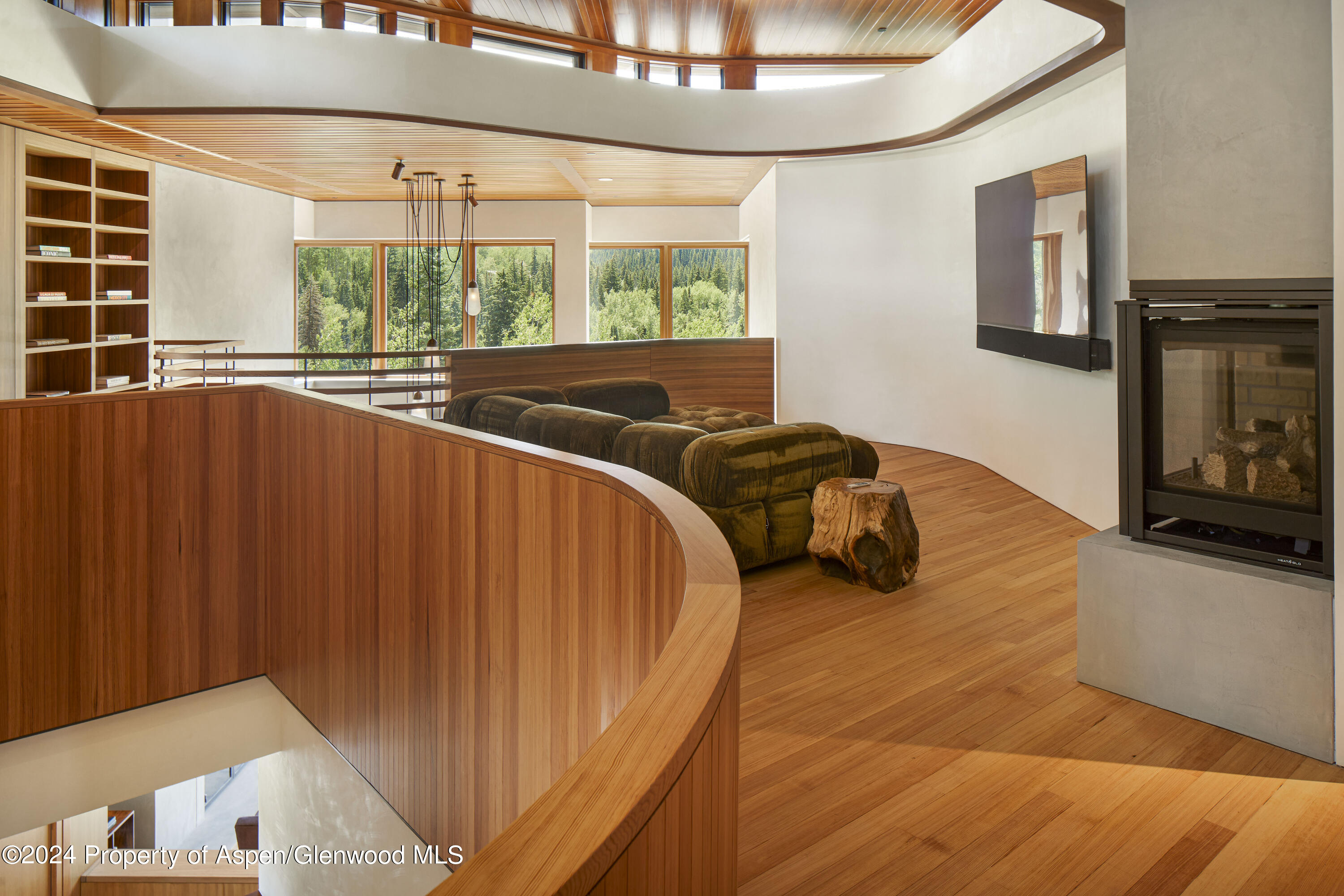 255 Conundrum Creek Road Aspen, CO 81611 - Photo 13 of 21 a bedroom with furniture and a large window