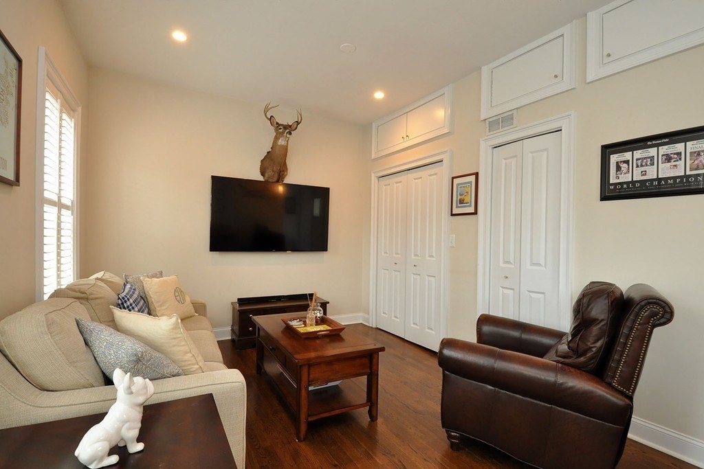 80 Rutland Street, Unit 2 Boston, MA 02118 - Photo 2 of 8