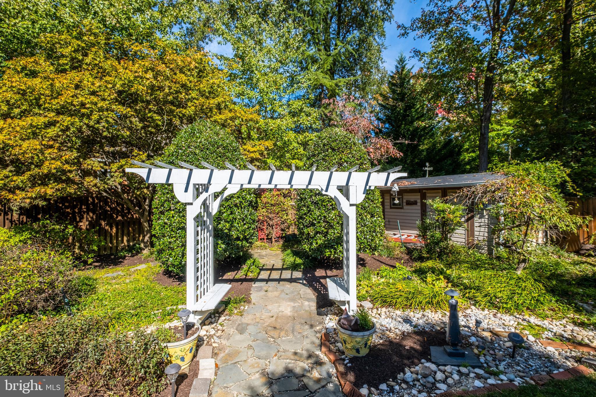 3908 Belle Rive Terrace Alexandria, VA 22309 - Photo 31 of 50 Imagine springtime in these gardens
