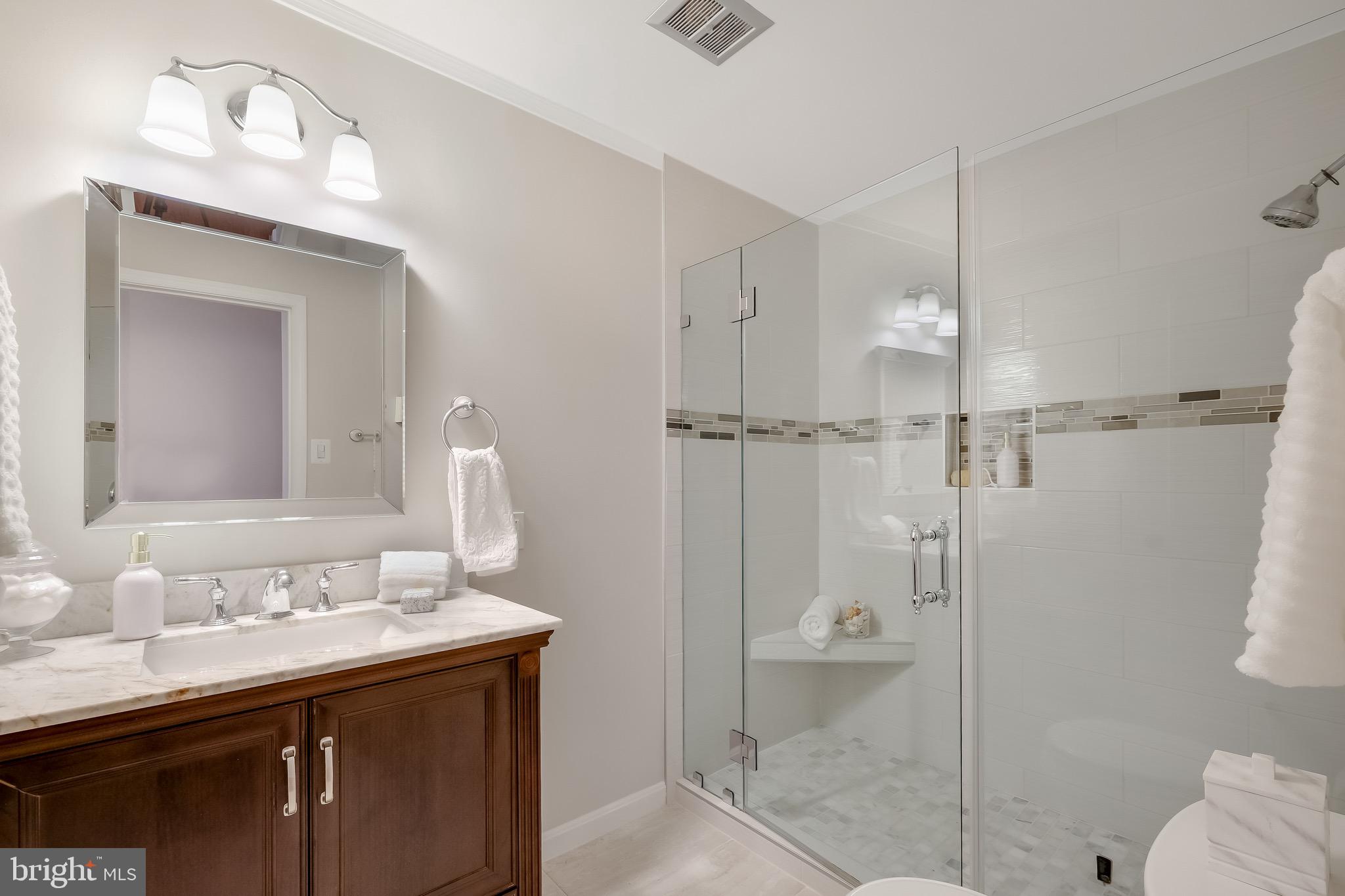 3908 Belle Rive Terrace Alexandria, VA 22309 - Photo 39 of 50 Beautifully updated Hall bath