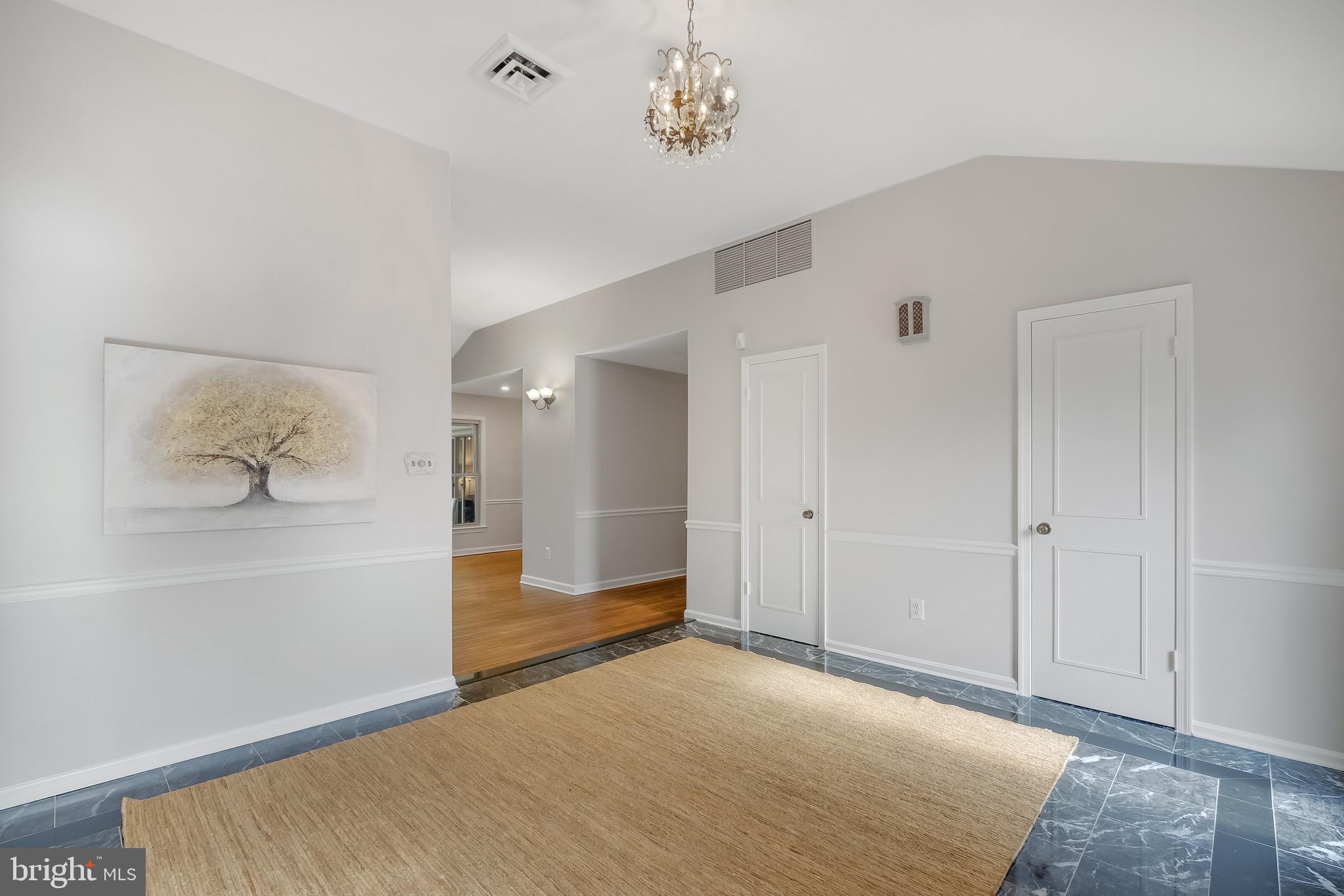 3908 Belle Rive Terrace Alexandria, VA 22309 - Photo 4 of 50 Your chance to experience true one level living