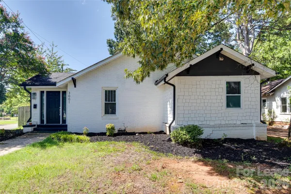 $2,595 | 3001 Tuckaseegee Road, Charlotte, NC 28208