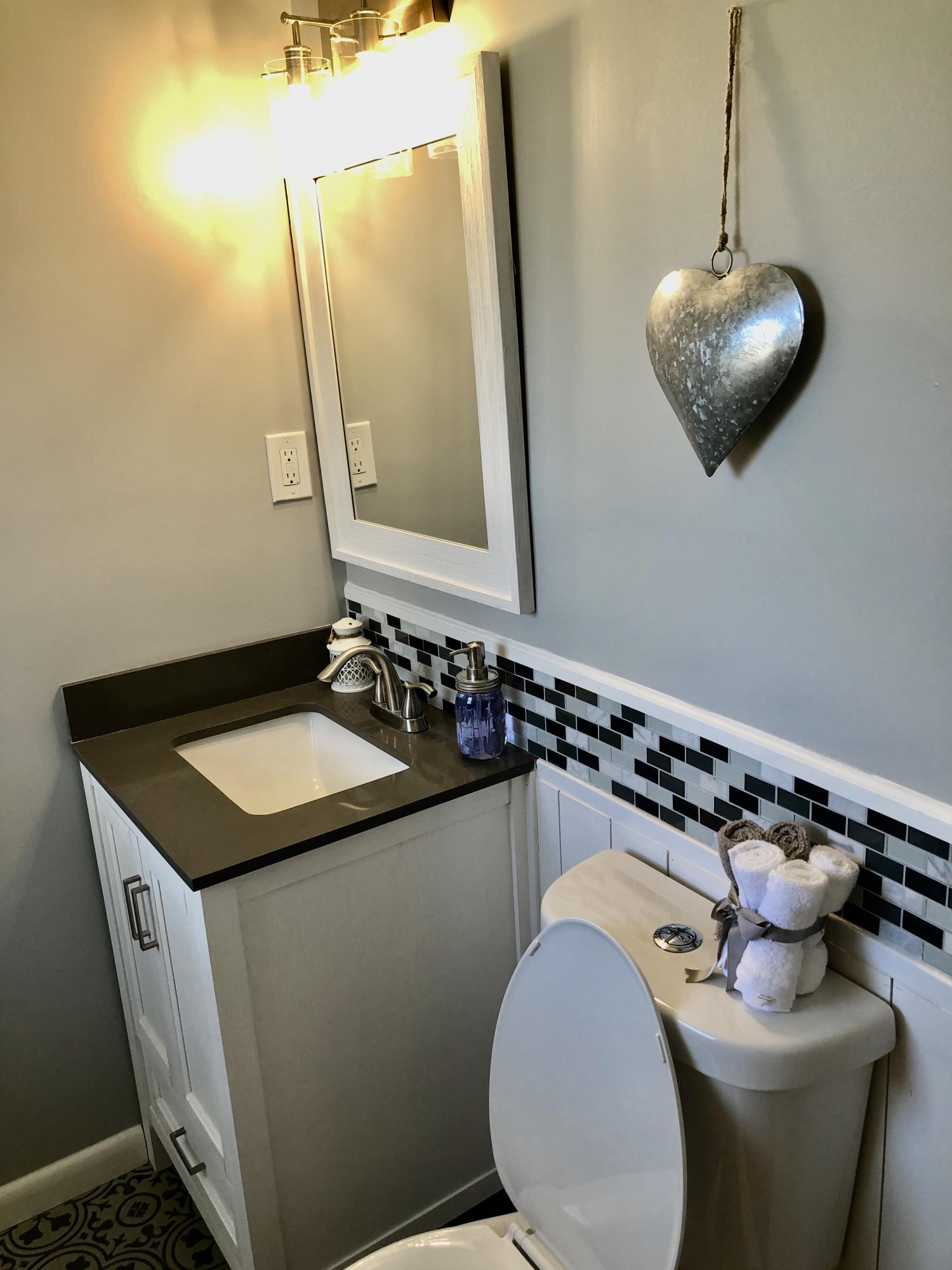 109 Henley Road Oak Ridge, TN 37830 - Photo 24 of 40 MasterBathroom2