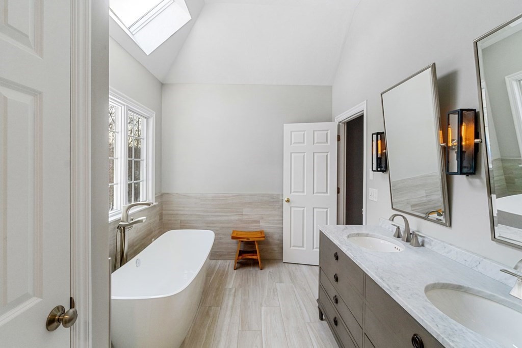 16 Little Pond Road Northborough, MA 01532 - Photo 24 of 41 Gallery Image 24